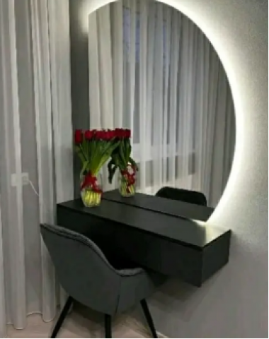 Радиусное зеркало с подсветкой   V-8