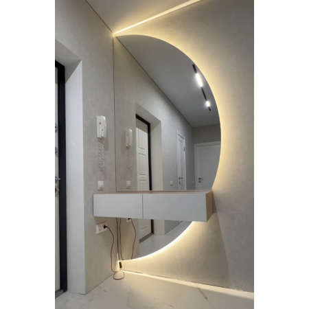 Oglinda decor pe perete  hol V-5