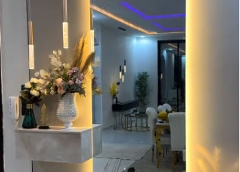 Oglinda iluminare led perete hol V-25